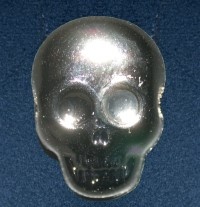 Totenkopfnieten zum Biegen