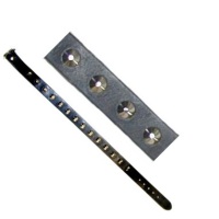 Nietenhalsband Spitzniete