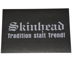 Aufkleber Skinhead Tradition statt Trend